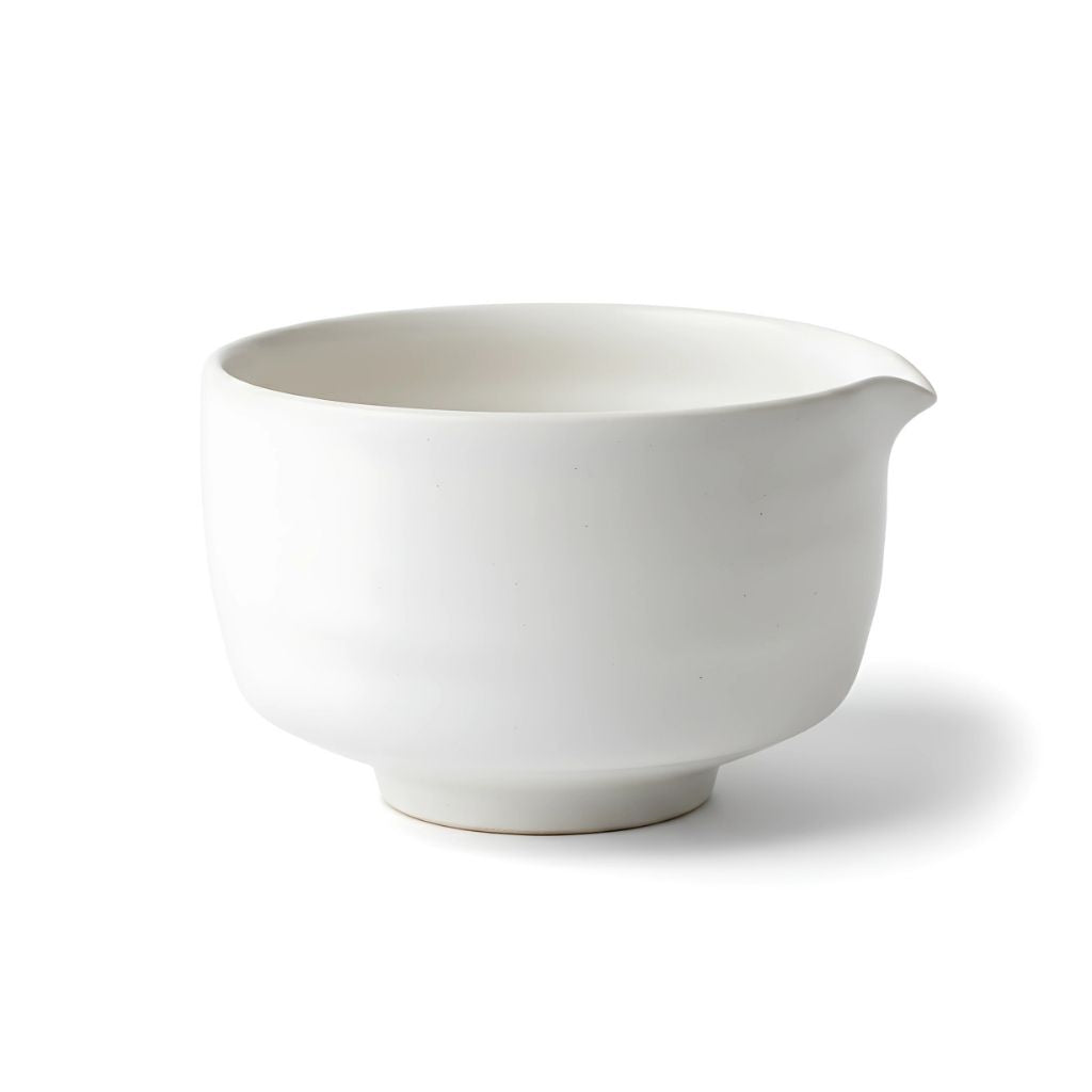 Chawan: Ceramic Matcha Whisking Bowl with Pour Spout